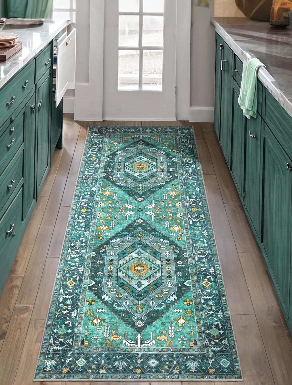 SERISSA Washable Rugs 8x10 Area Rugs, Large Non-Slip Boho Living Room Rust Rug, Ultra Soft Vintage Print Distressed Oriental Tribal Farmhouse Carpet for Dining Room Bedroom Dorm Office Home Decor