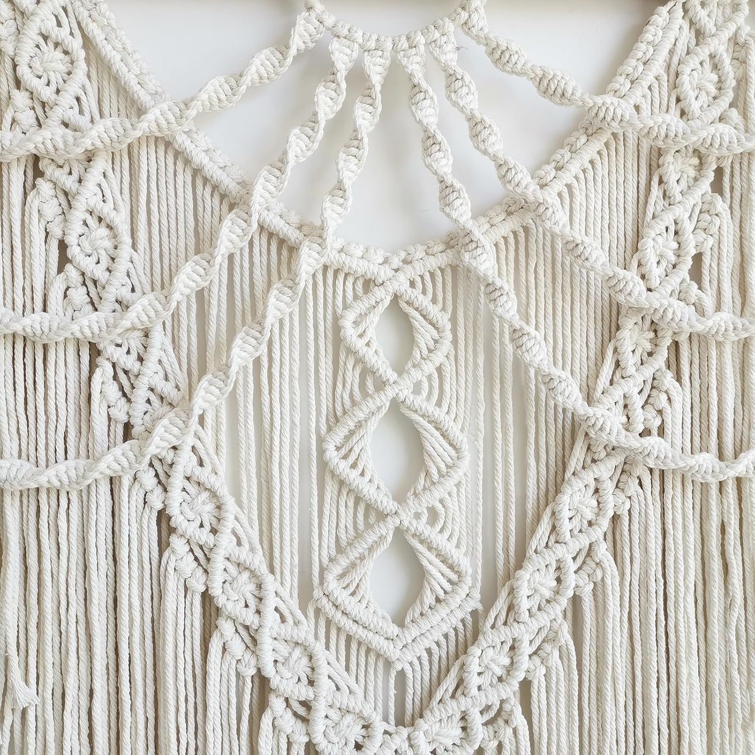Achart Macrame Wall Hanging Large- Boho Wall Decor- large wall art- Wall Decor Living Room- Macrame Tapestry Boho Decor for Bedroom (Beige-Fringe)