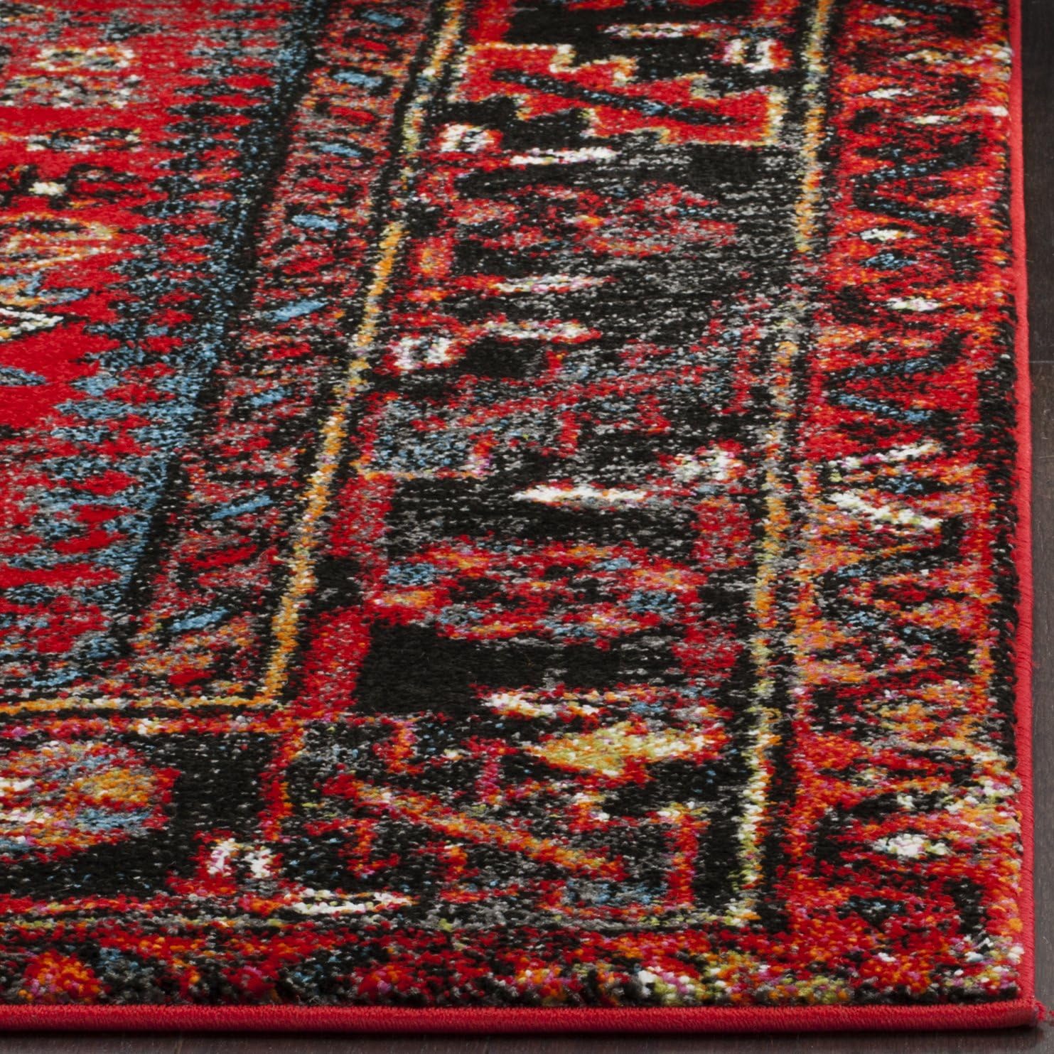 SAFAVIEH Area Rug 8x10 - Vintage Hamadan Collection - Large - Red & Multi, Traditional Persian Design, Non-Shedding & Easy to Clean, Ideal for Living Room, Bedroom, Dining Space (VTH211A)