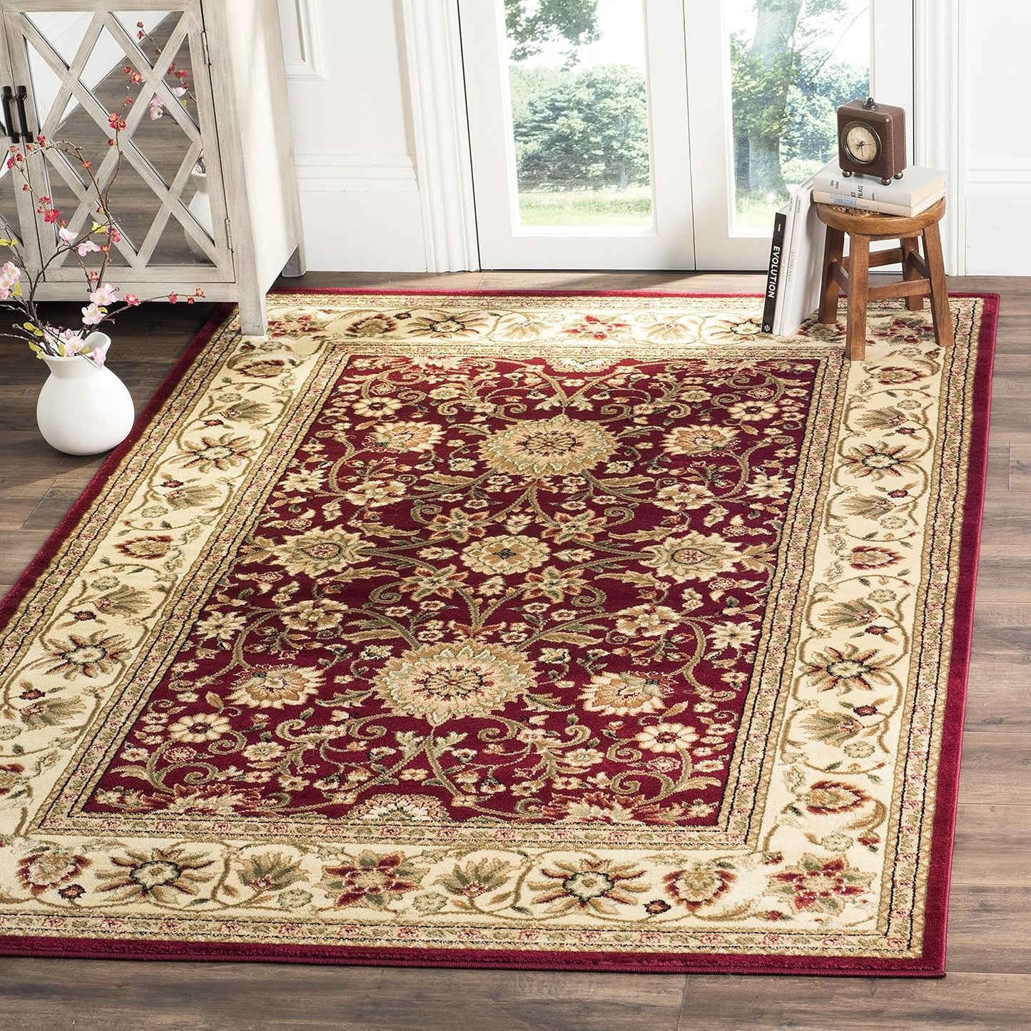 SAFAVIEH Lyndhurst Collection Area Rug - 9' x 12', Beige & Ivory, Traditional Oriental Design, Non-Shedding & Easy Care, Ideal for High Traffic Areas in Living Room, Bedroom (LNH212D)