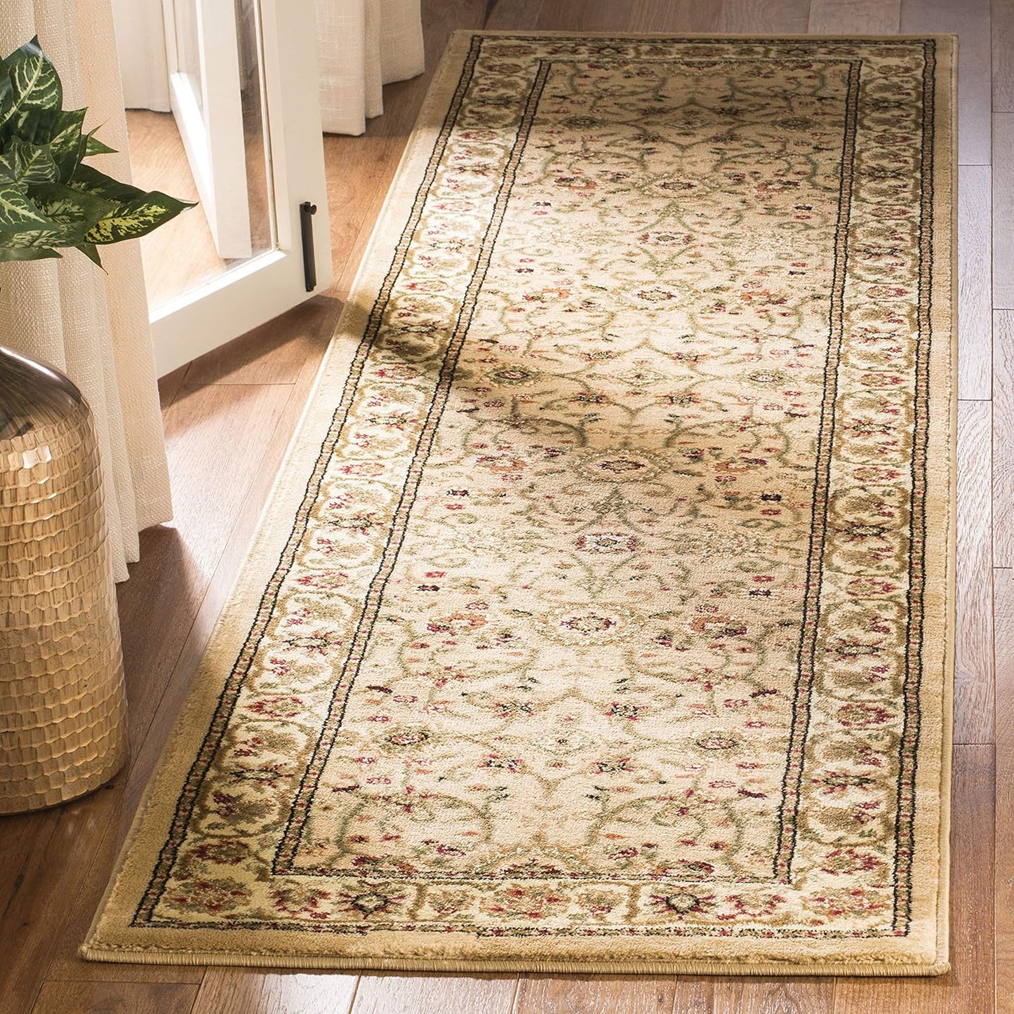 SAFAVIEH Lyndhurst Collection Area Rug - 9' x 12', Beige & Ivory, Traditional Oriental Design, Non-Shedding & Easy Care, Ideal for High Traffic Areas in Living Room, Bedroom (LNH212D)