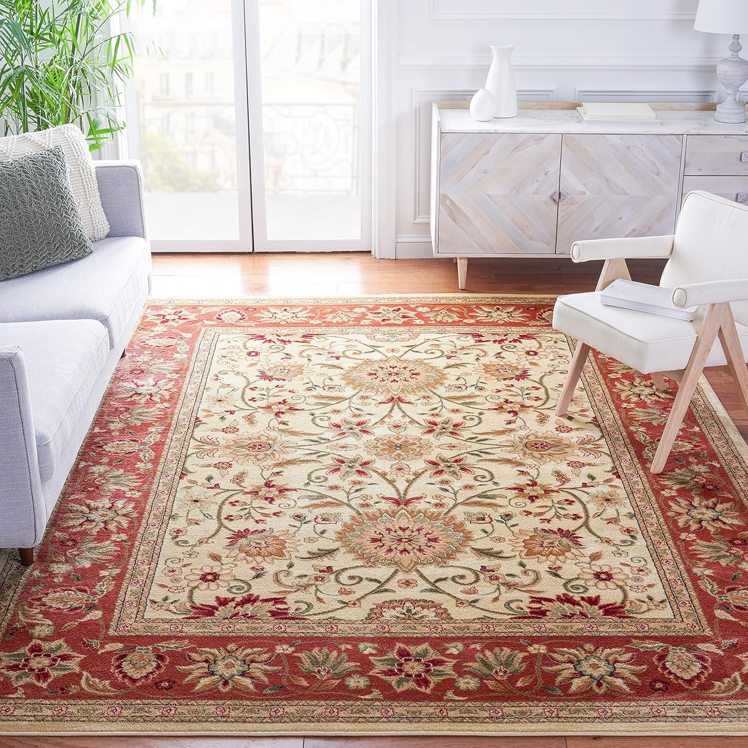 SAFAVIEH Lyndhurst Collection Area Rug - 8' x 10', Beige & Ivory, Traditional Oriental Design, Non-Shedding & Easy Care, Ideal for High Traffic Areas in Living Room, Bedroom (LNH212D)
