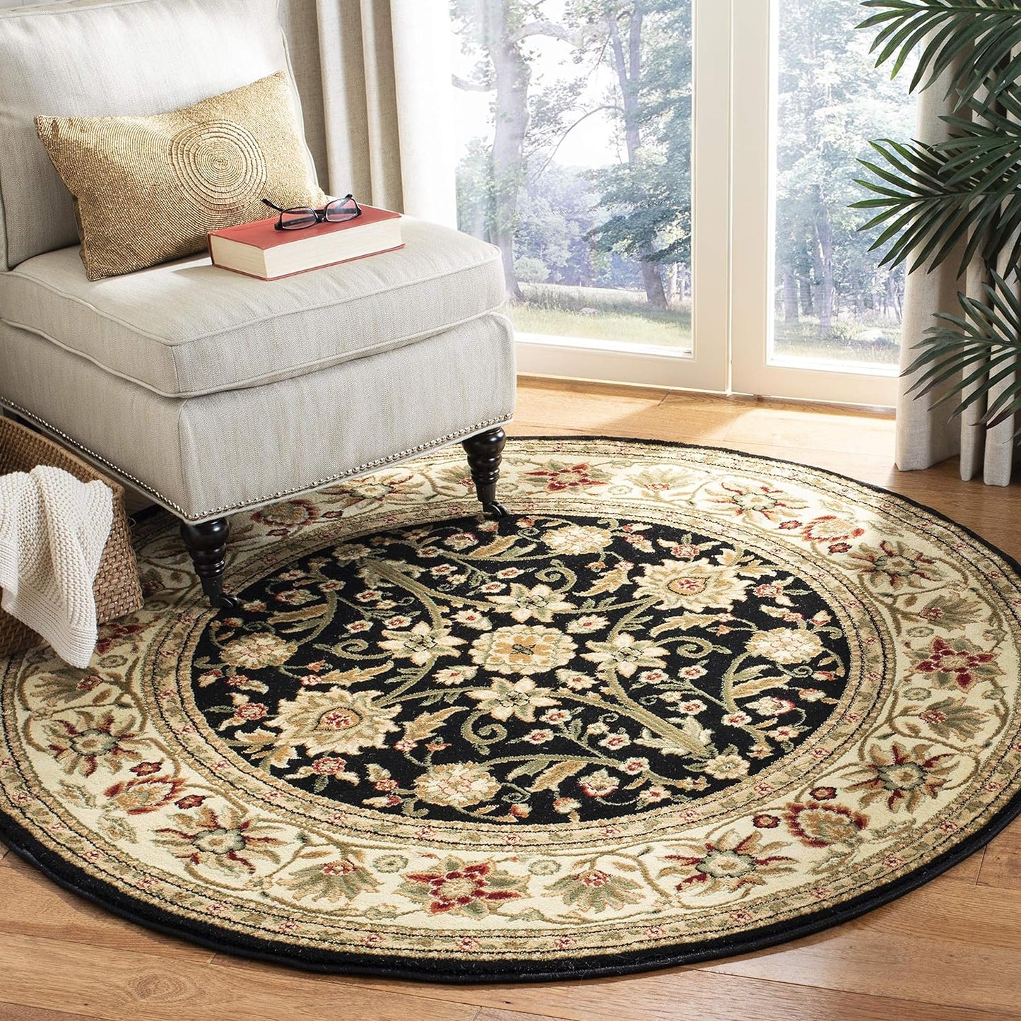 SAFAVIEH Lyndhurst Collection Area Rug - 9' x 12', Beige & Ivory, Traditional Oriental Design, Non-Shedding & Easy Care, Ideal for High Traffic Areas in Living Room, Bedroom (LNH212D)
