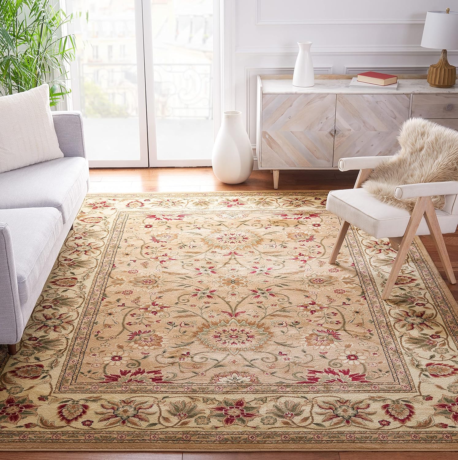 SAFAVIEH Lyndhurst Collection Area Rug - 8' x 10', Beige & Ivory, Traditional Oriental Design, Non-Shedding & Easy Care, Ideal for High Traffic Areas in Living Room, Bedroom (LNH212D)